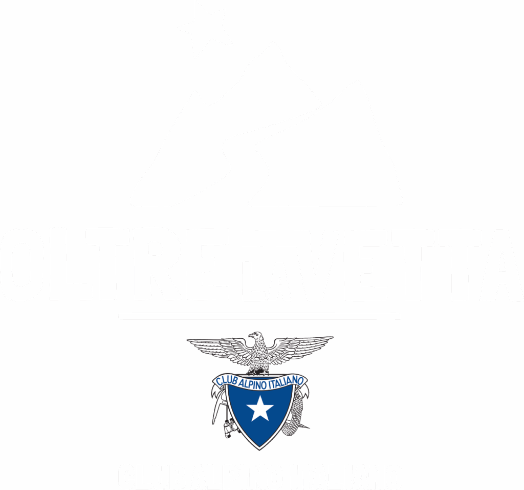 CAI Oltre la Vetta Esteso orizzontale Bianco con scudetto CAI